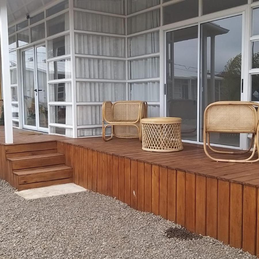 Hotel Terrazas Del Rio Negro Centenario Екстериор снимка